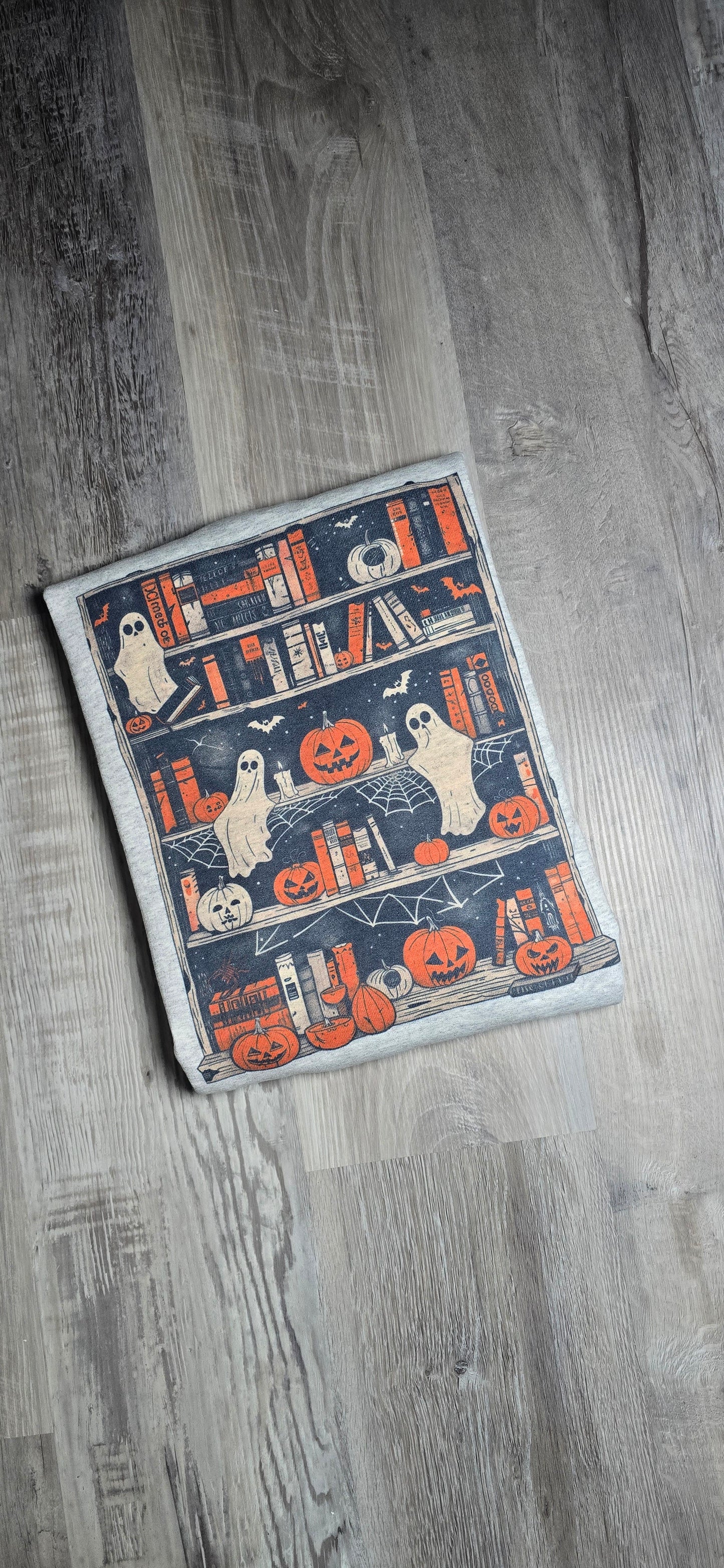 Halloween Ghosty Bookcase