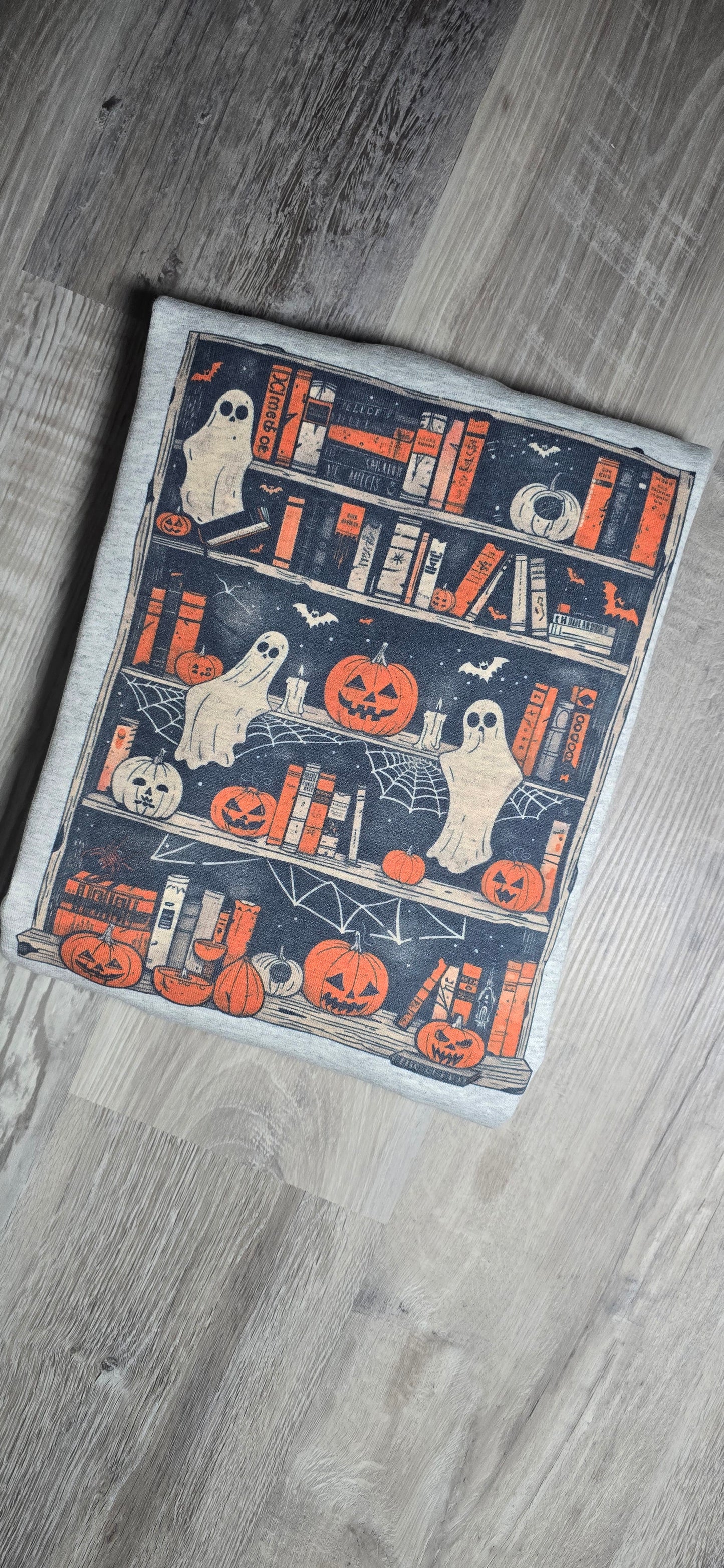 Halloween Ghosty Bookcase
